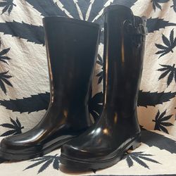 Sierra West Rubber Fashion Boot Size 9