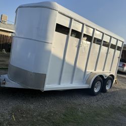 Horse Trailer 