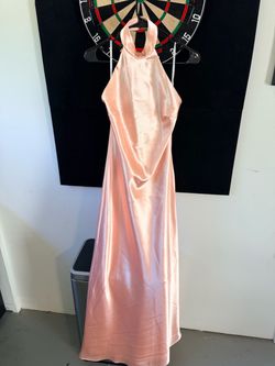 LIGHT PINK SATIN HALTER DRESS.