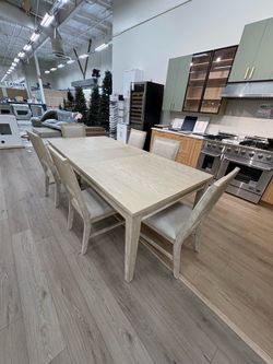 7pc solid wood dining room set with middle extension