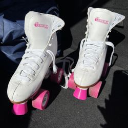 Chicago Pink/white Skates Size 6 