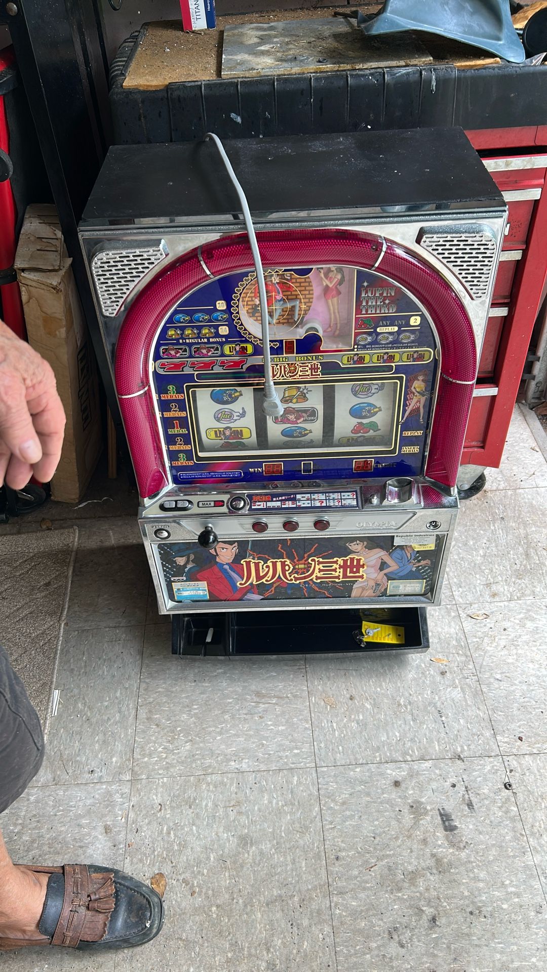 Slot Machine With Coins