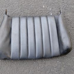 Left Rear Jump Seat Porsche 911