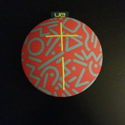 UE Roll wireless Speaker
