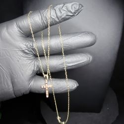 10k Gold Thin Paperclip Necklace & Cross Pendant 