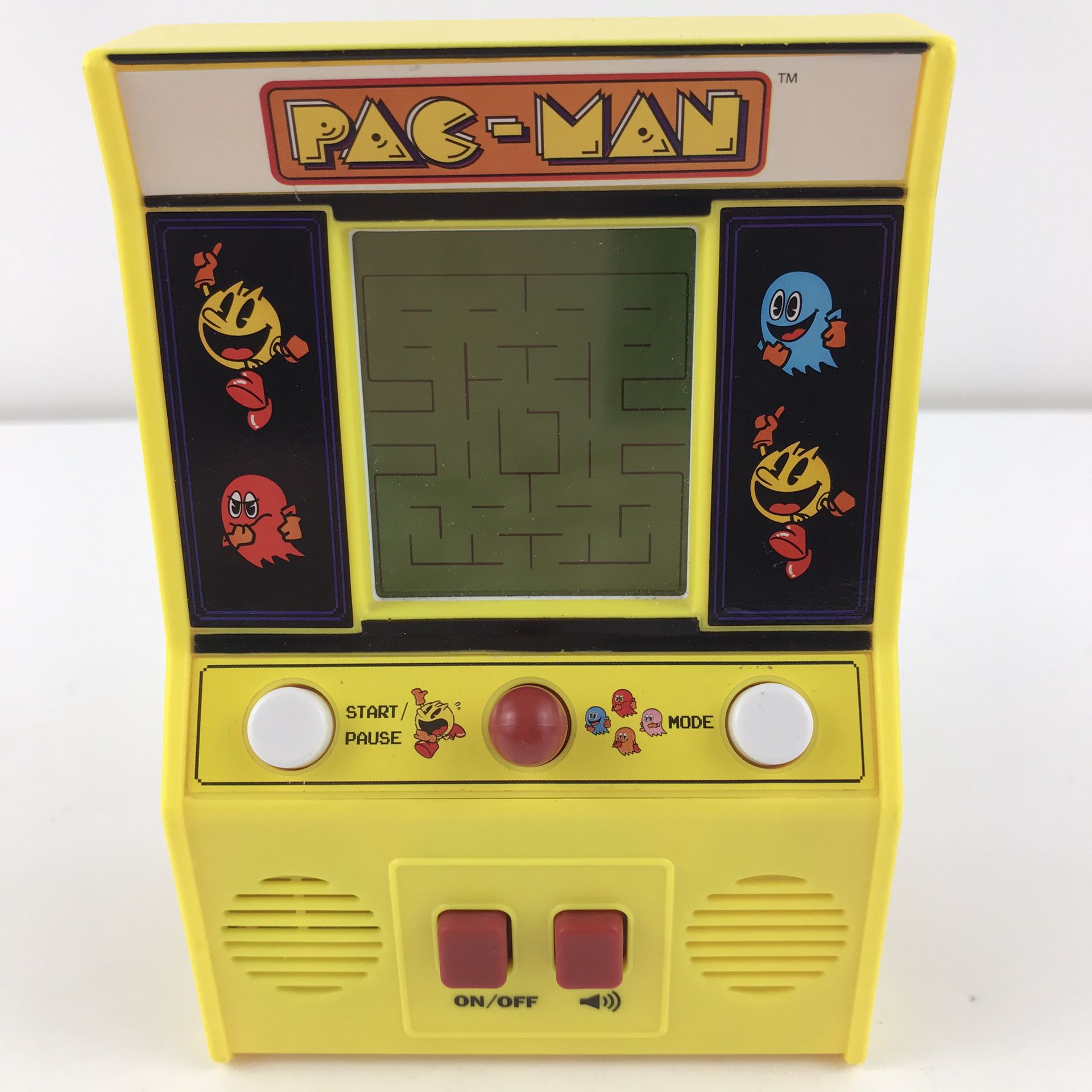 Pac Man Miniature Video Arcade Game Handheld Bandai Fun 1970s Battery Operated