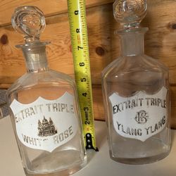 Antique Apothecary Pharmacist Bottles