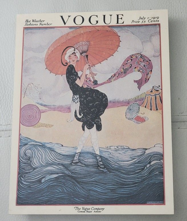 VINTAGE VOGUE FASHION MAGAZINE