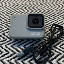 GoPro HERO 7 Action Camera