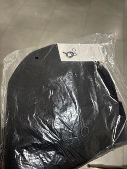 Alo Yoga Black Beanie Hat