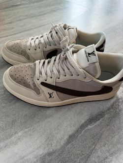 Sneakers Men Size 8.5M