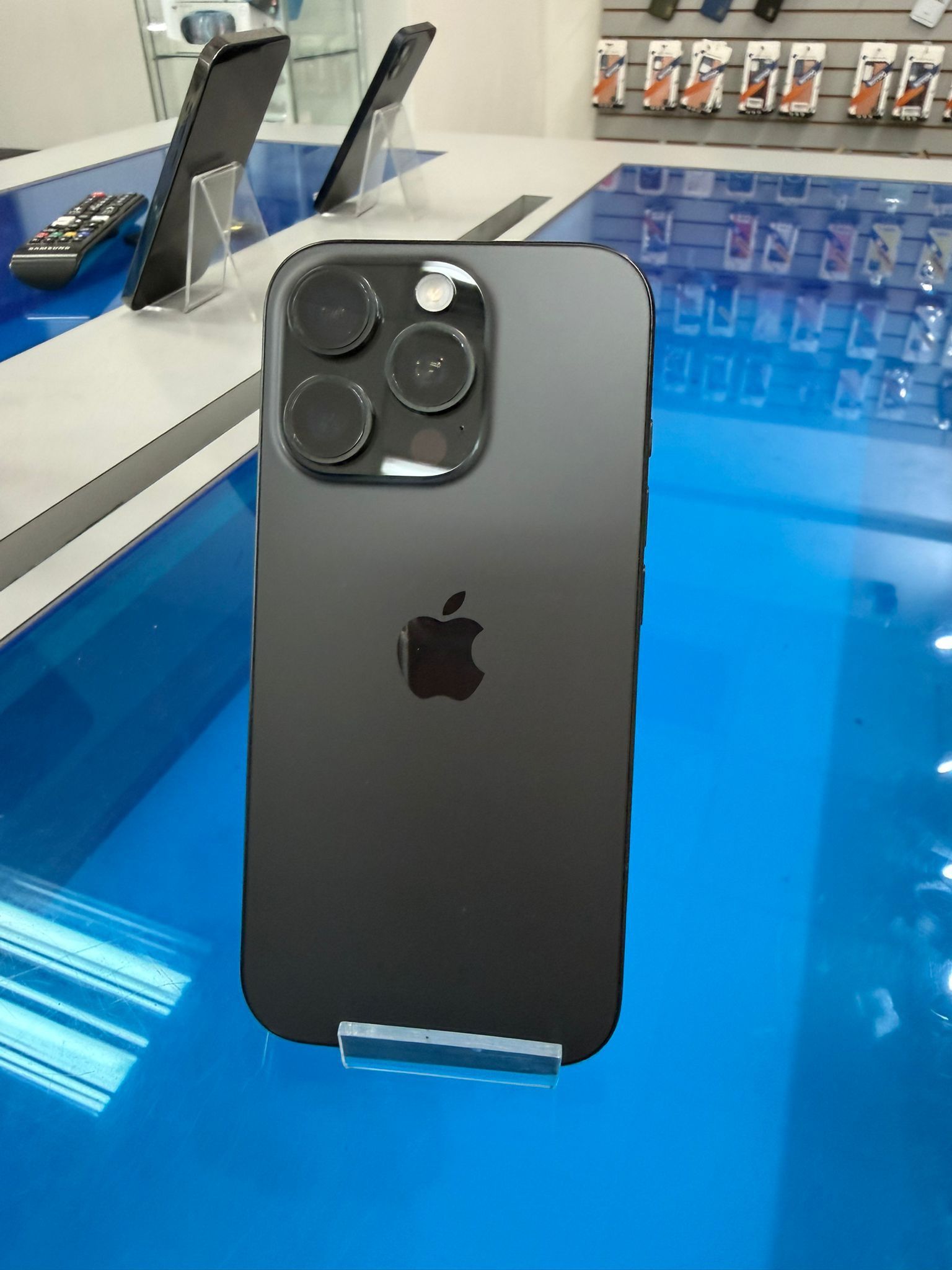 16 Pro Max 256gb Unlock