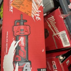 M18 Milwaukee Drywall Cutter