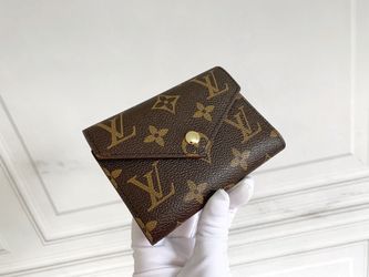 Louis Vuitton Women’s Wallet Victorine