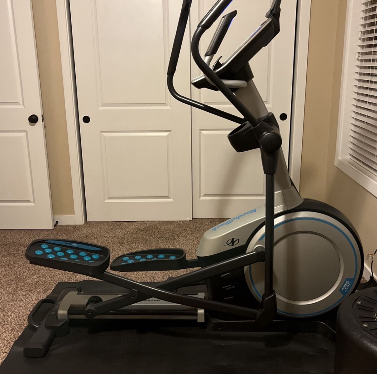 Norditrack Elliptical Machine 