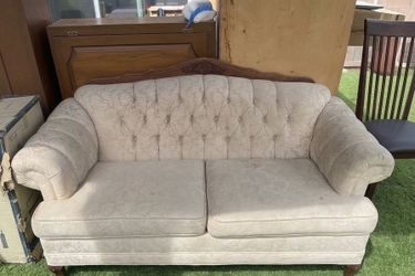 Vintage Tufted Cream Loveseat / Couch – Great Condition!