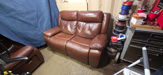 Leather sofa & love seat