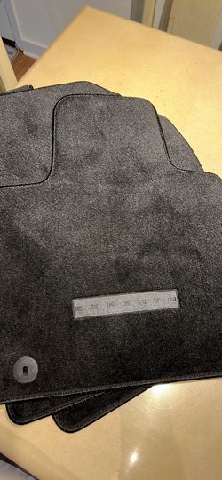 4 peace 2026 Kia Sorento floor carpet