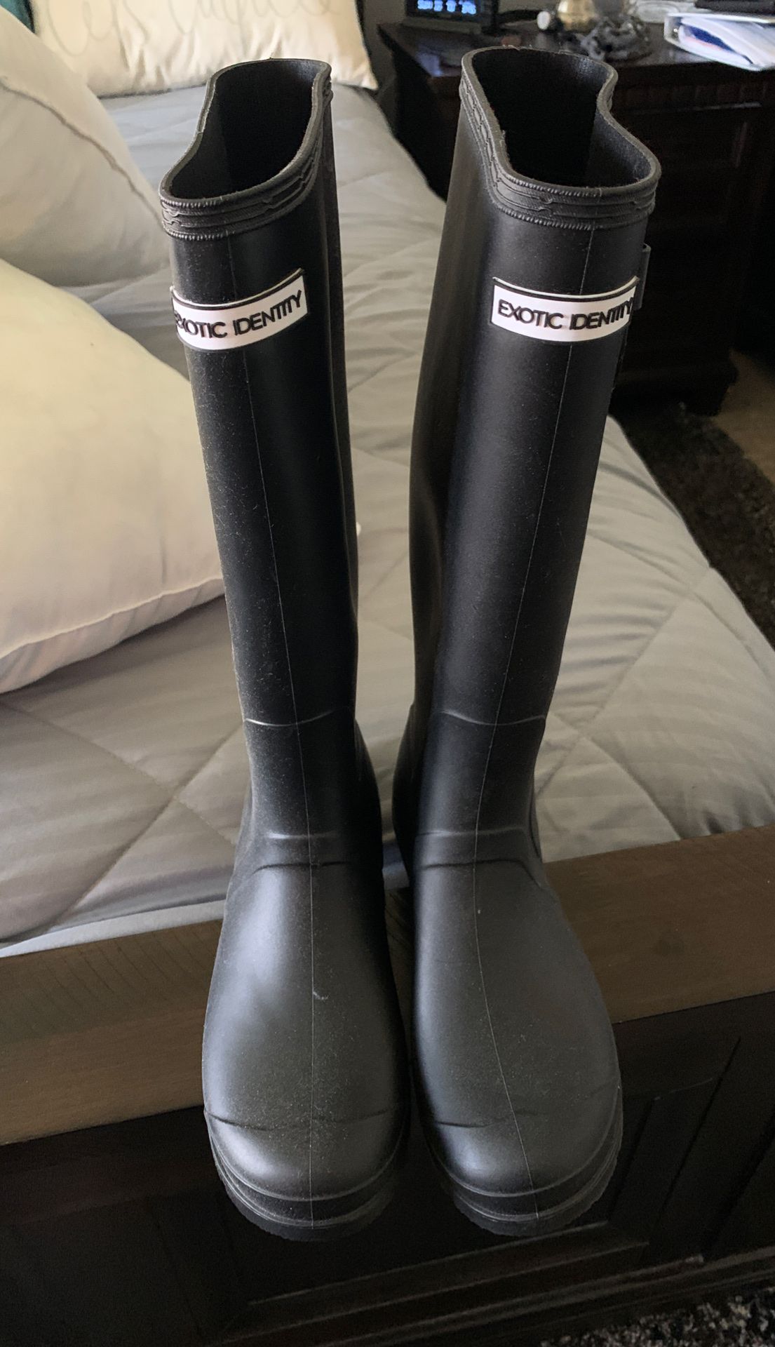 Rain boots black matte