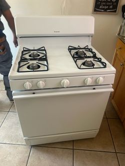 Vendo estufa de gas en excelentes condiciones x $195