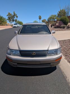 1996 Lexus LS400 loaded and beautiful