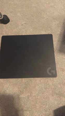 Logic tech mouse pad