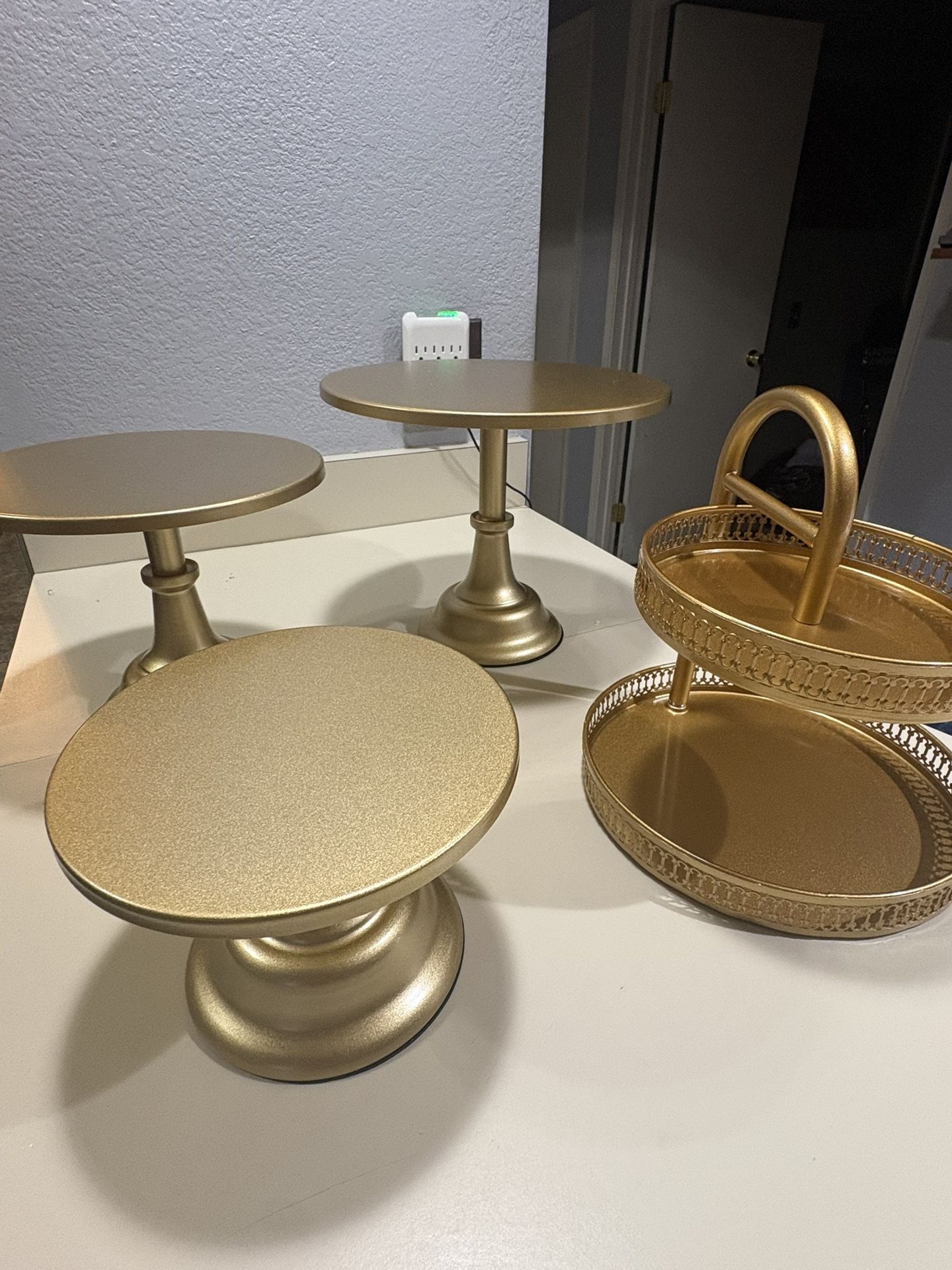 Cake and Dessert Stand