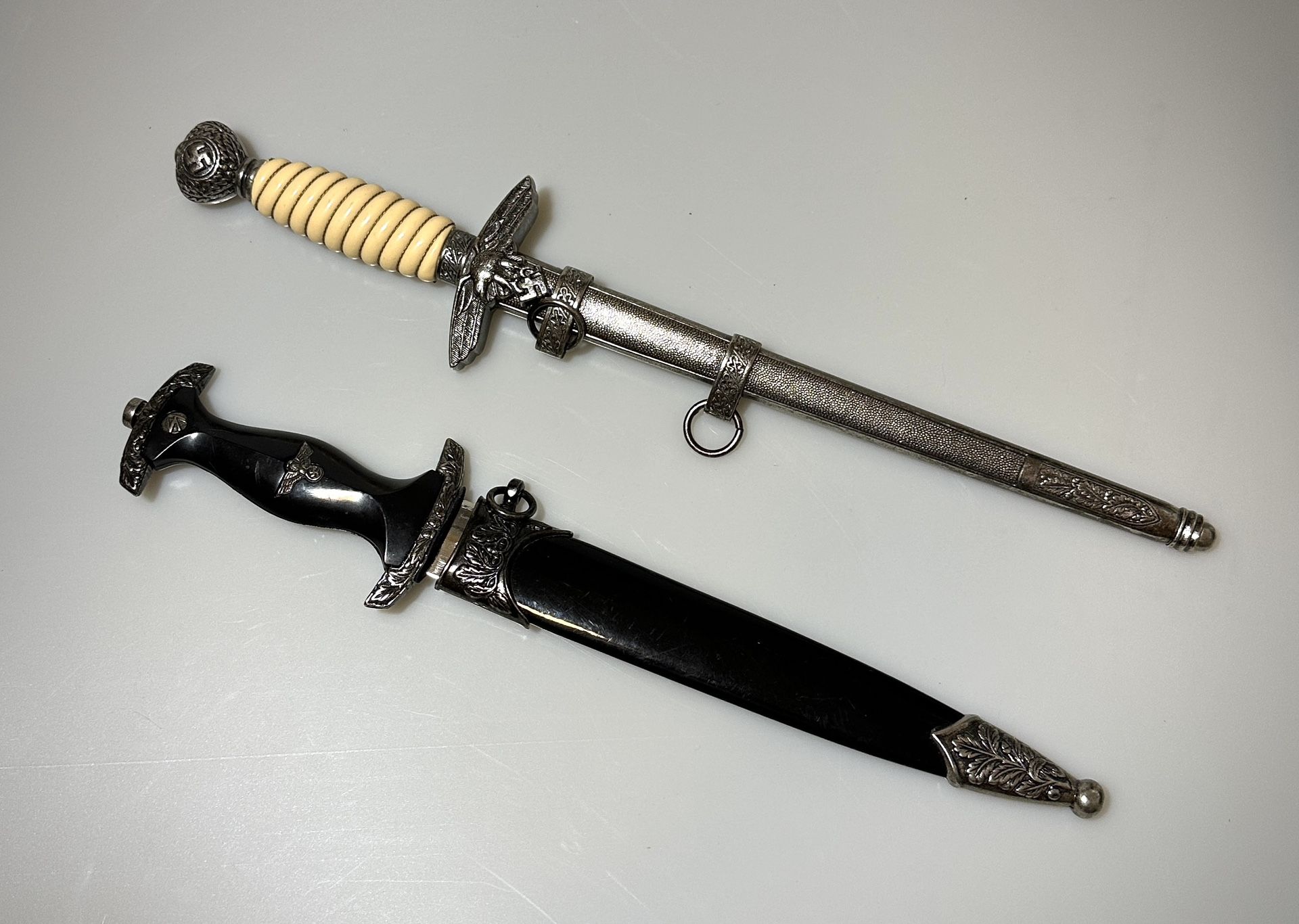 Replica WW2 Daggers From 1970s,60s