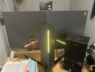 Alienware curved monitor