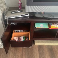 T.v Stand 