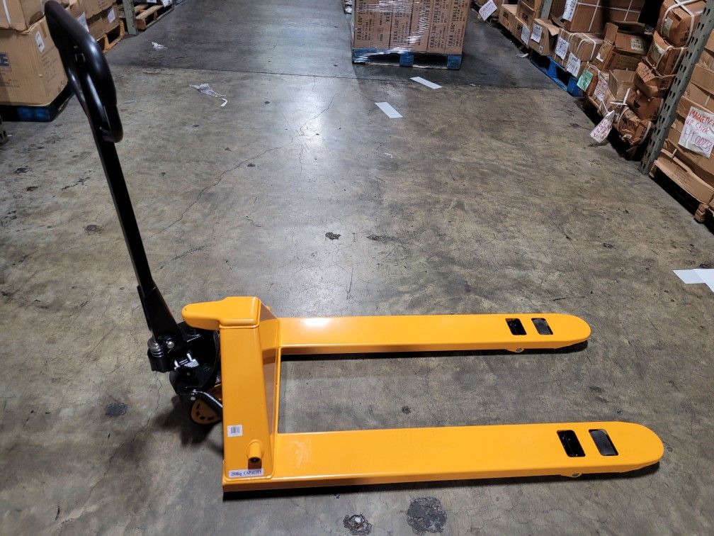 2-1/2 Ton Pallet Jack