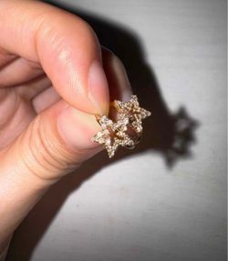 18K gold natural diamonds earrings