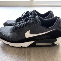 Nike Air Max 90 Iron Grey White Smoke Men’s Shoes (Size 12.5, like new)