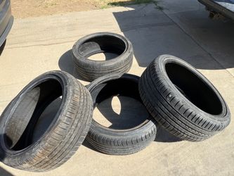 205-40-17 Tires llantas 205 40 17 no rims wheels