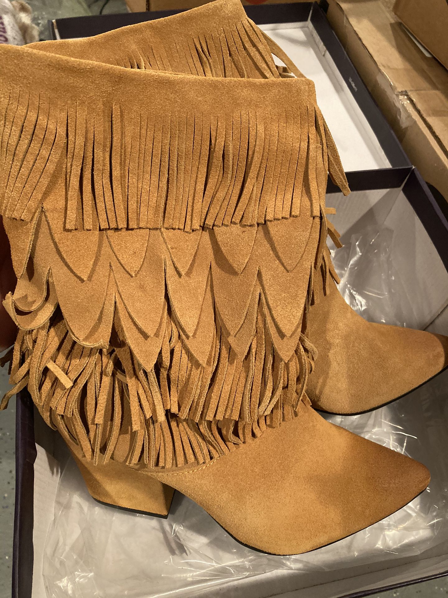 Women’s Size 11 Leather Fringe Boots
