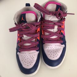 Girls’ Nike Jordan Retro Size 13C