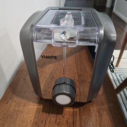 Viantè Pasta Maker