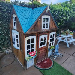 Kids Playhouse