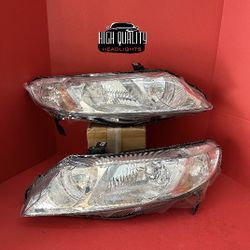 Honda Civic 2006. 2011 Headlight.