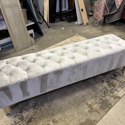 Luxury Upholstered Ottoman Bench 67in. Light Gray to silver