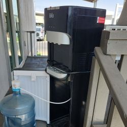 Water Dispenser 