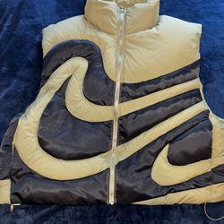 Wmns Nike Vest
