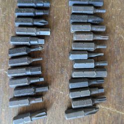 19 PIECE LOT