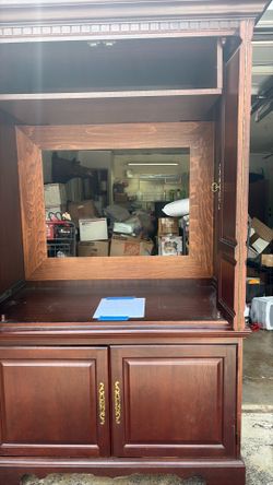 Tv stand