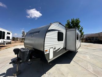 GOLF STREAM LUXURY