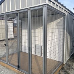 8x12 Dog Deluxe dog kennel for sale