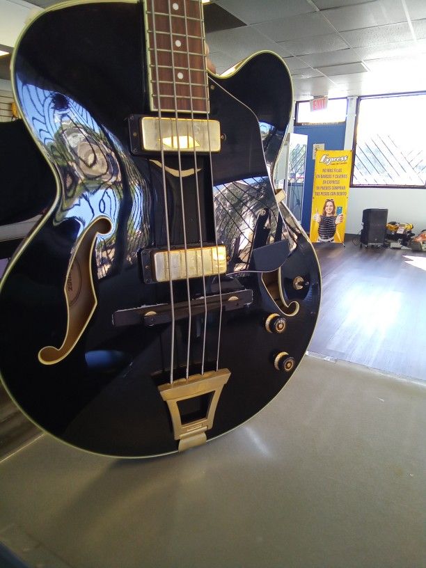 Ibanez Bass