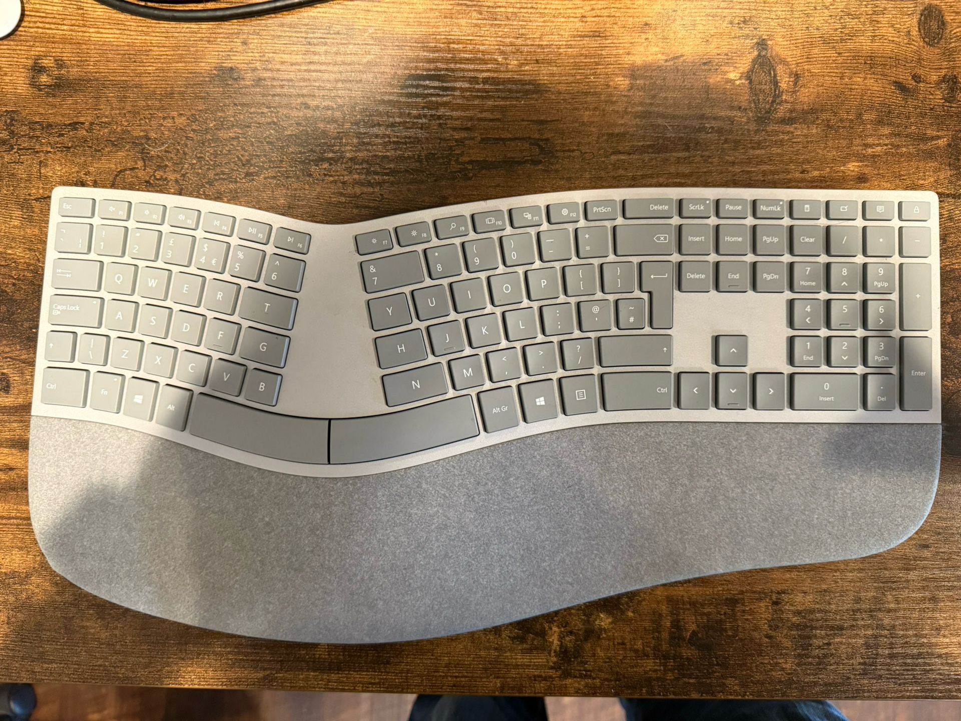Microsoft Wireless Ergonomic Keyboard
