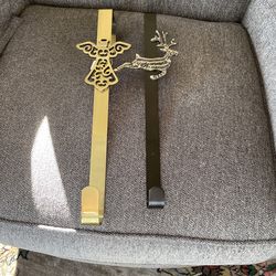 Two wreath hangers five dollars each