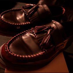 Doc Marten Adrian Cherry red 